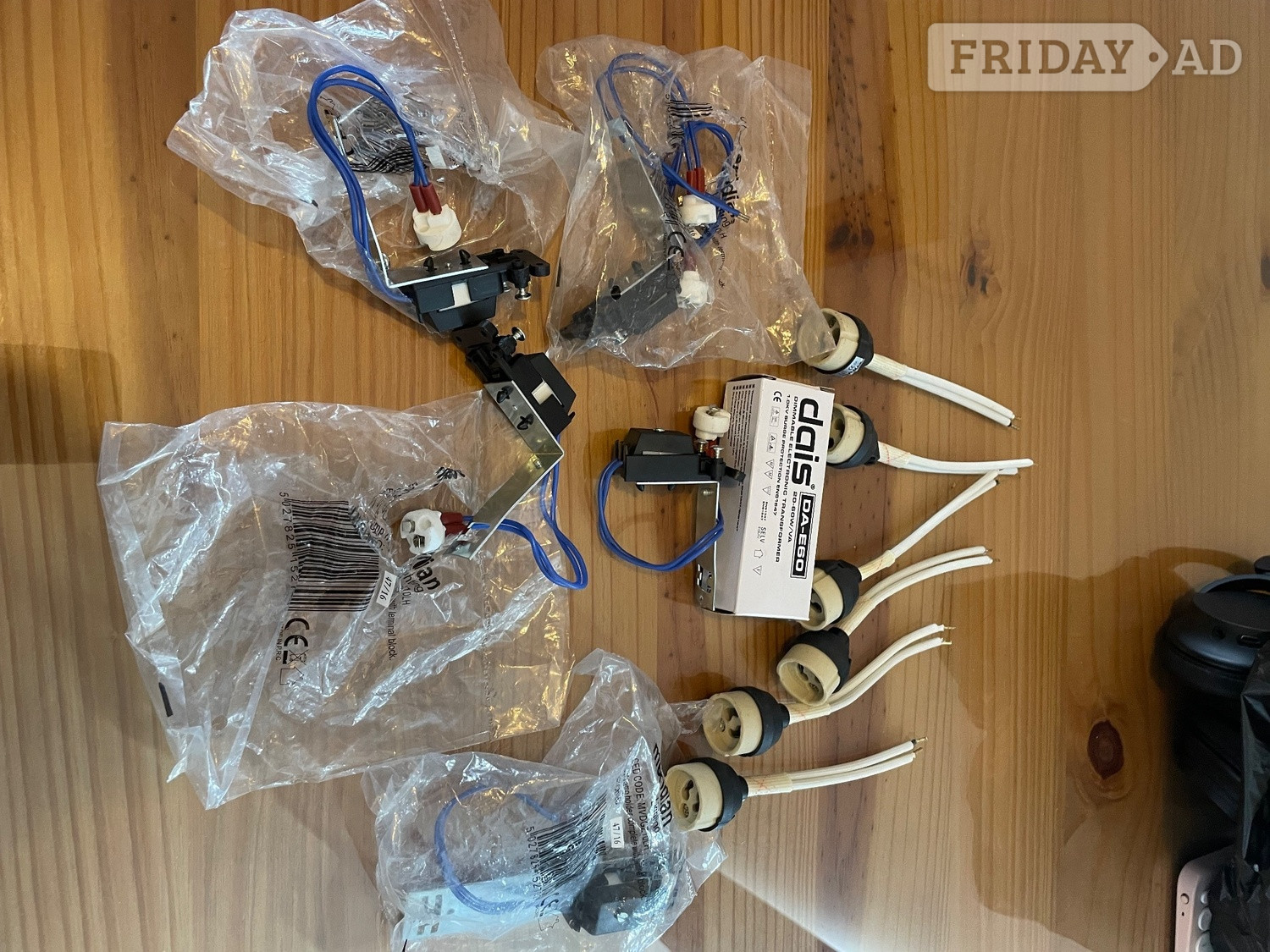 Lighting materials lamp holders for 12v and GU10.