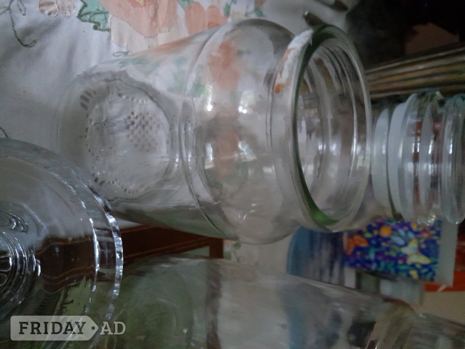 3 storage jars 