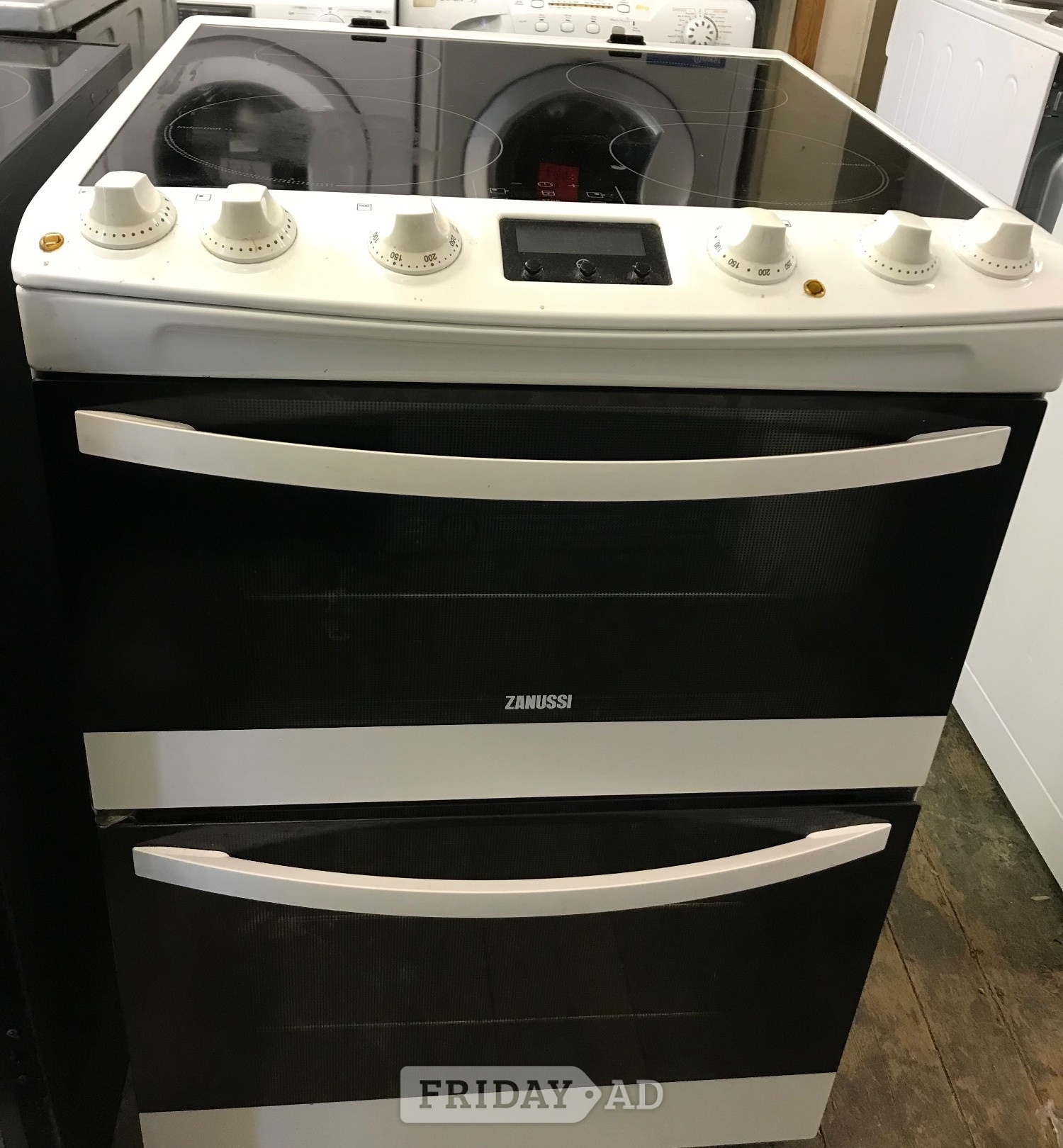 Zanussi 60cm  wide induction cooker top condition  in Bicester