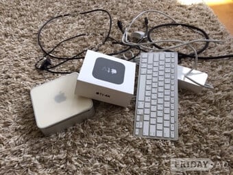 Apple tv, Omoton keyboard and mini mac