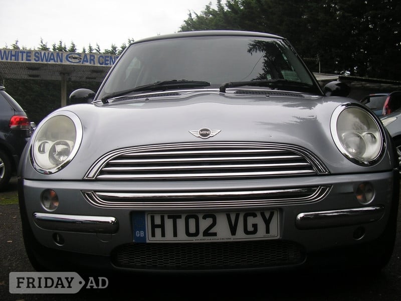 Mini Hatch Cooper 2002 in Polegate