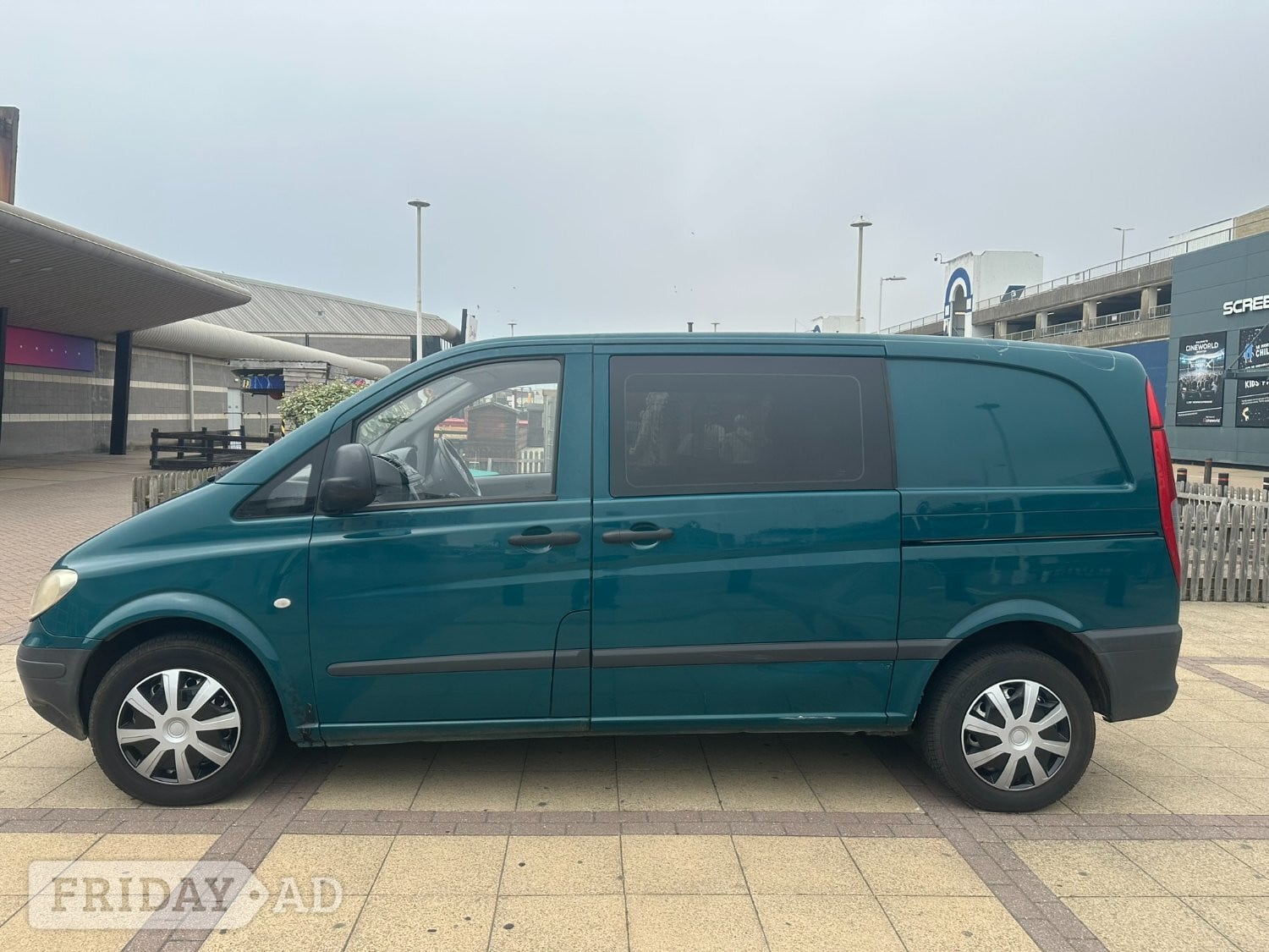 [ berth ]Mercedes Vito