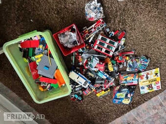 Lego. Loads of Lego including some unopened and a Lego ideas book