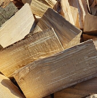 Kiln dried Hardwood and Ready Burn 