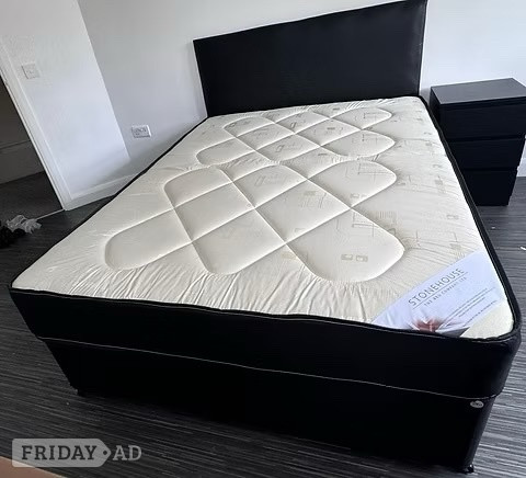 4 foot pinemaster mattress with divan base and Hb - Furniture