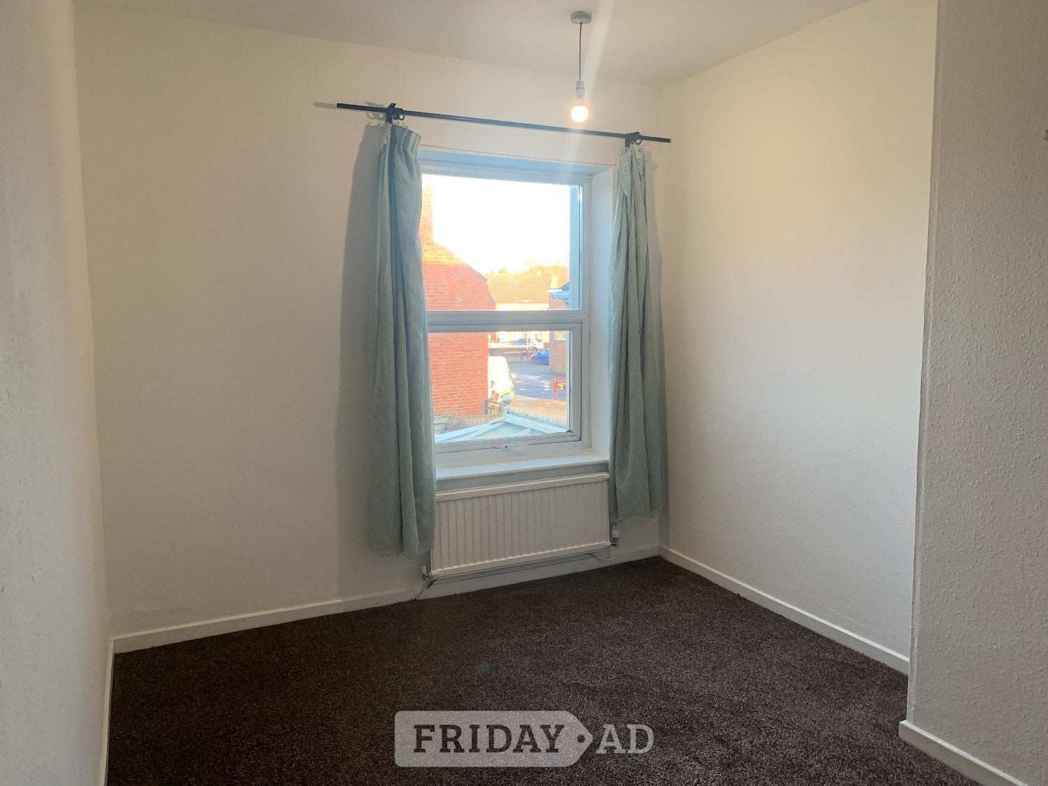 Well presented 2 double bedroom to let in The Triangle Ilkeston - Houses & Bungalows