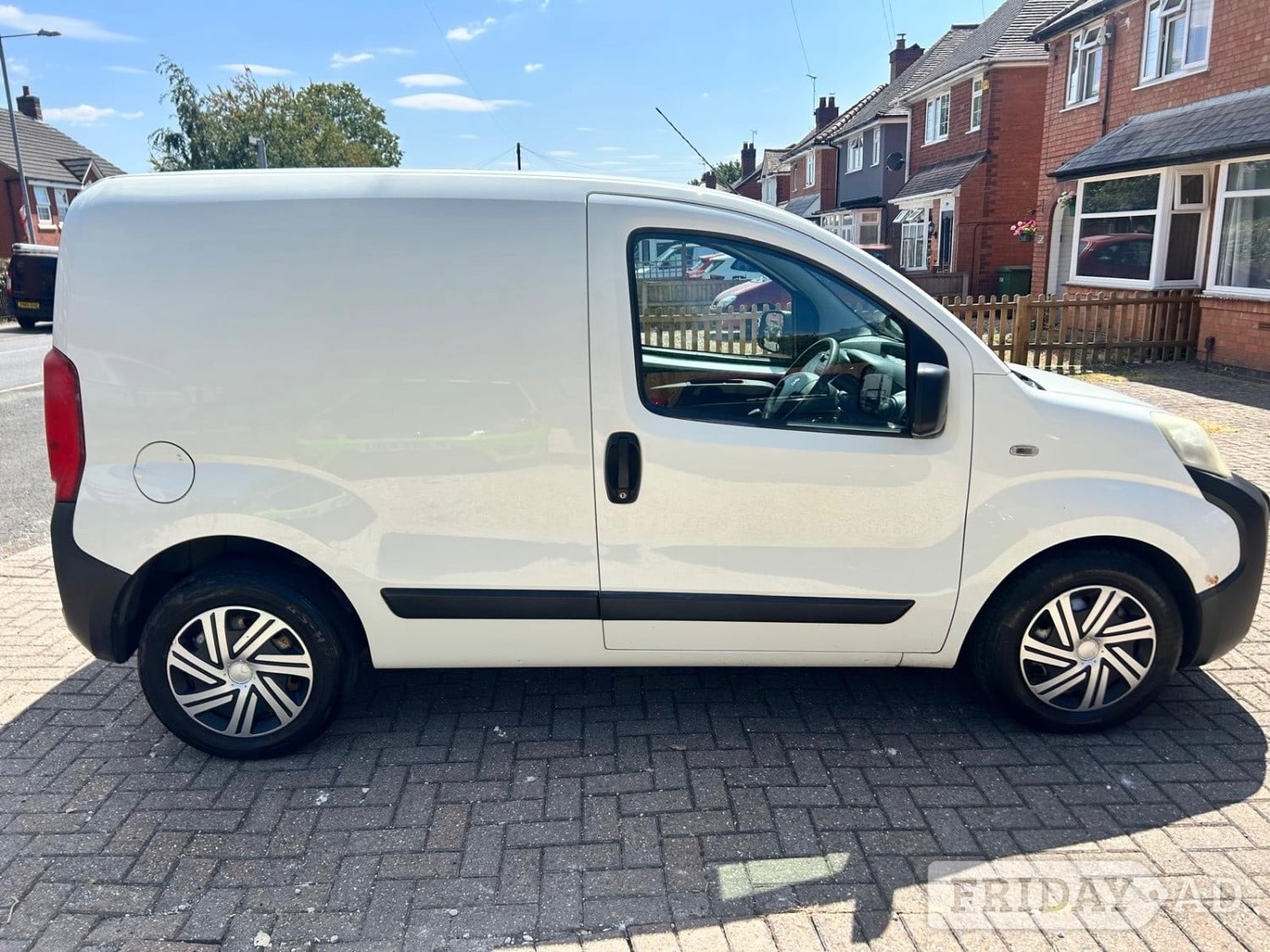 Peugeot Bipper van (2011) - Vans & Commercial Vehicles