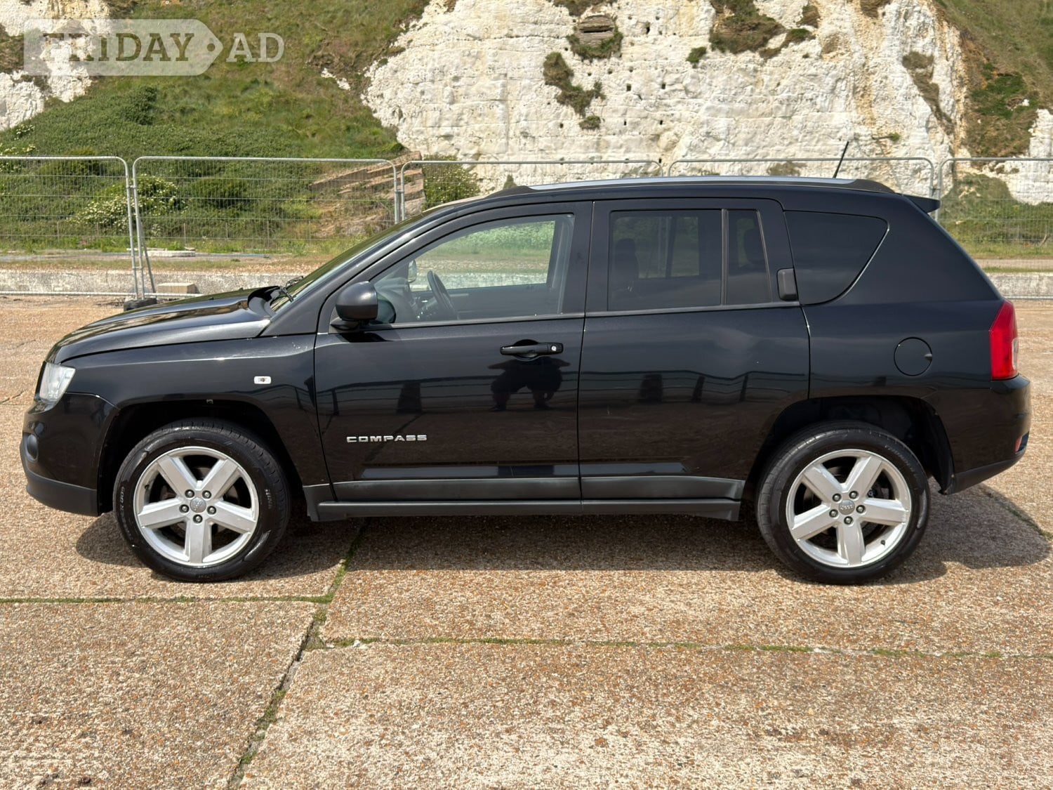 [ berth ]Jeep Compass