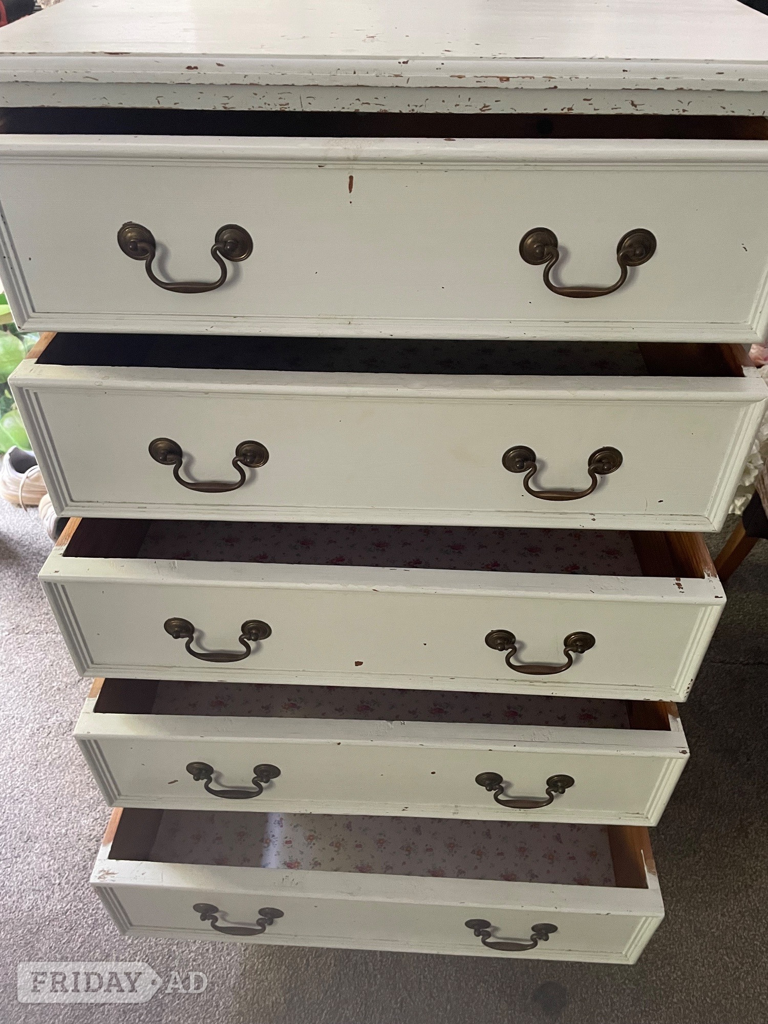 Vintage Chest of Drawers 