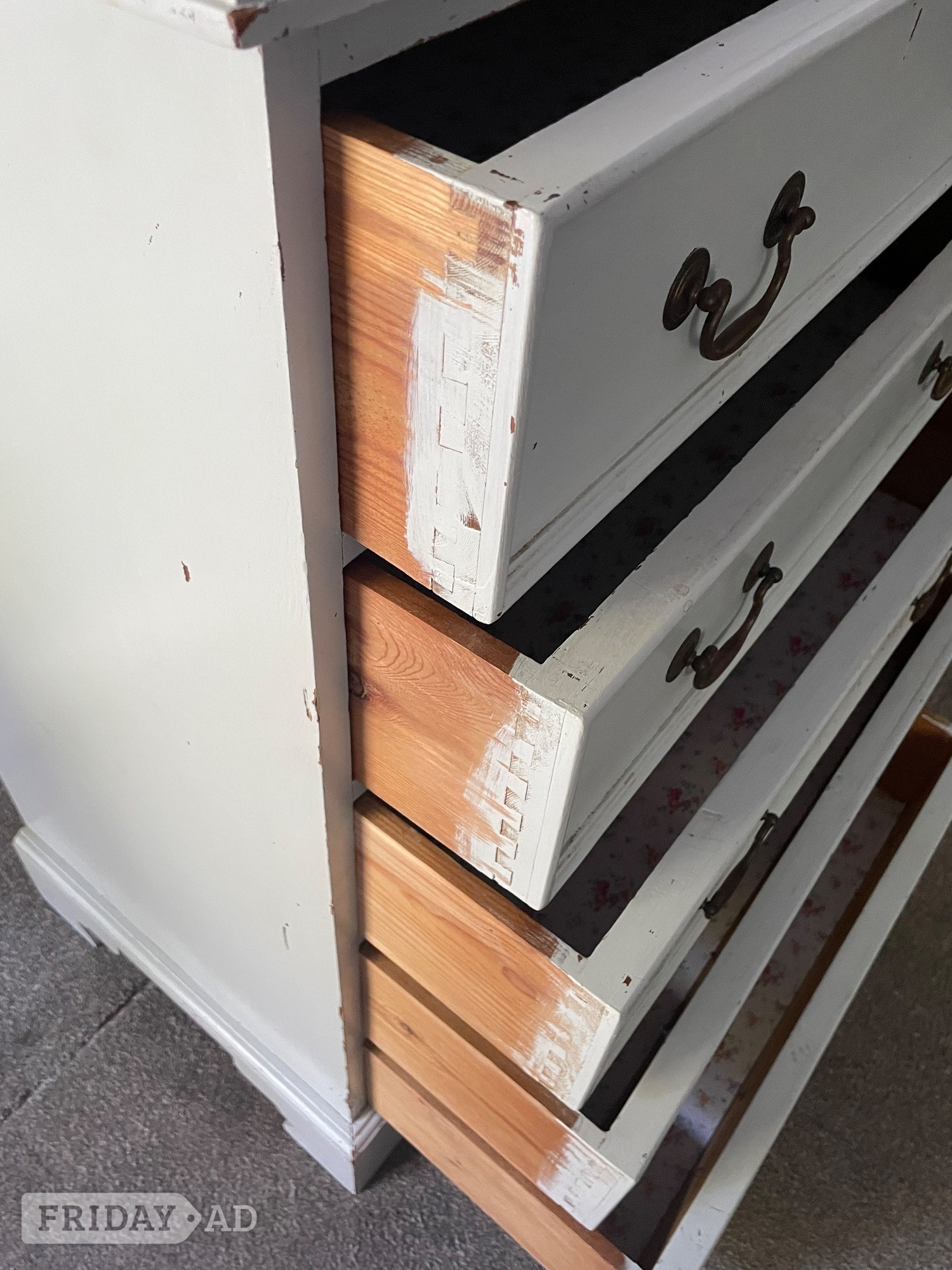 Storrington Vintage Chest of Drawers 