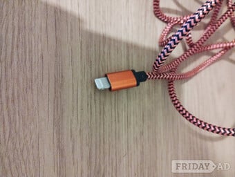 MOBILE PHONE CHARGER APPLE ETC COMPATIBILITY 