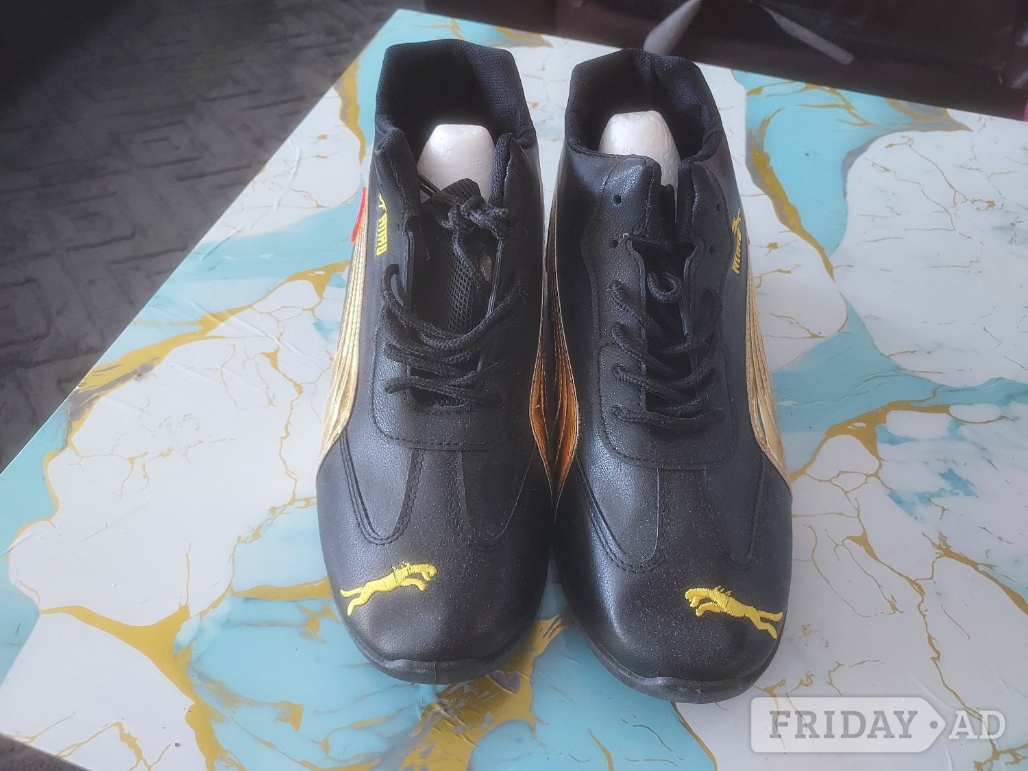 SPORTS TRAINERS Size UK9.5/10 - Clothing, Footwear & Accessories