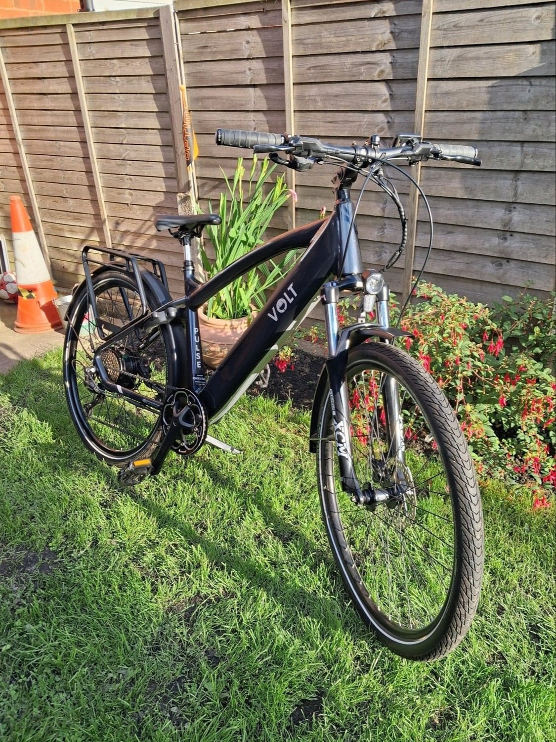 Volt  mint condion made in england rrp £2.200  want £1200 - Bicycles in Tipton