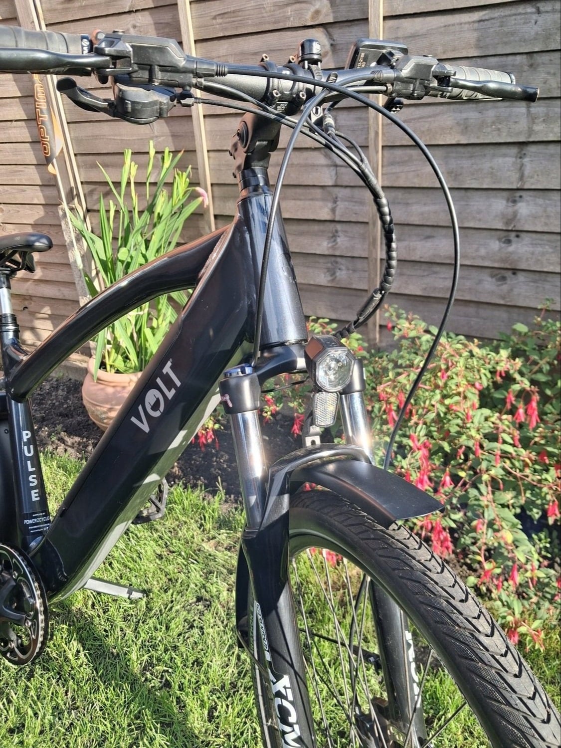 Volt  mint condion made in england rrp £2.200  want £1200 - Bicycles