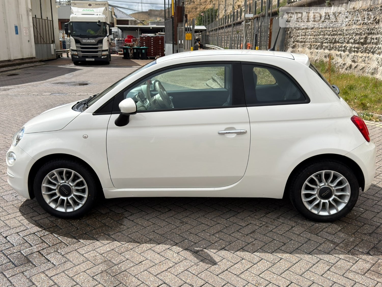 [ berth ]Fiat 500