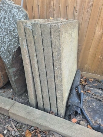 Paving Slabs 750 x 600 free to collector