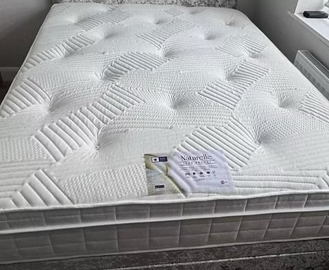 Rotherham SUPER KING - NATURELLE 1000 POCKET MATTRESS 2 DRAWERS BASE & HB