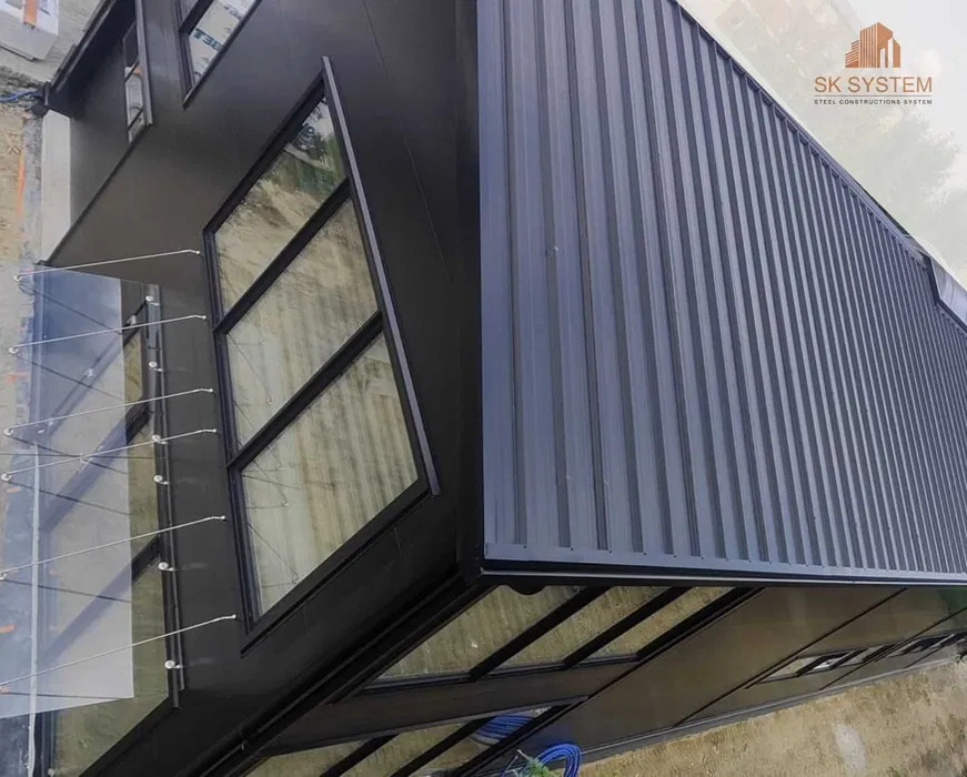 283,5m2 Insulated Steel frame building with bespoke design - Commercial Properties