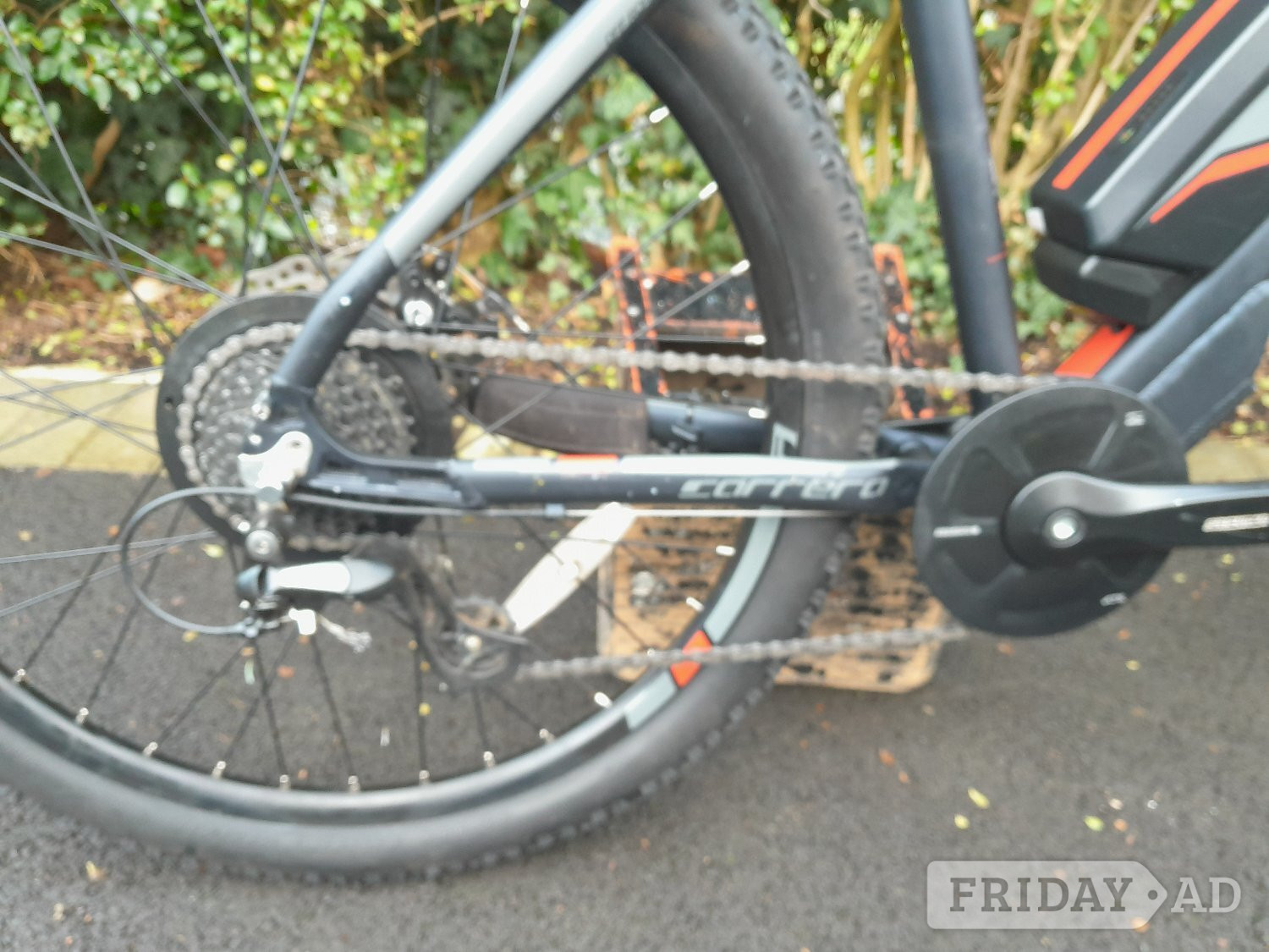 CARREERA VENGEANCE ELECTRIC E BIKE - RUNS , SPARES OR REPAIR - Bicycles