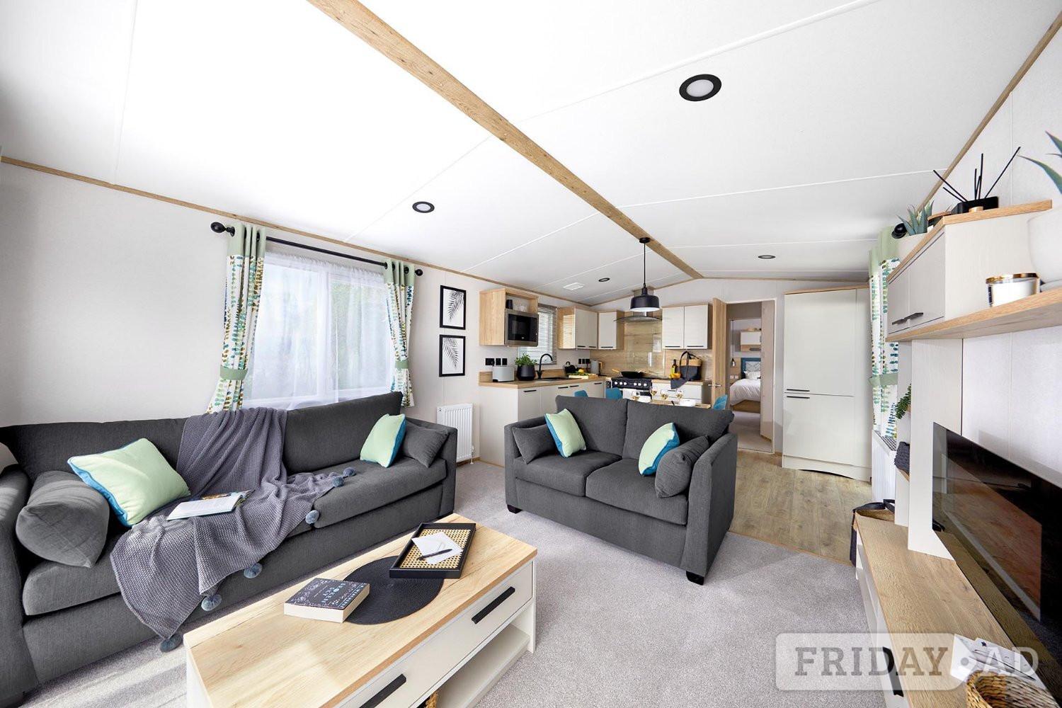 2 Bed static caravan 