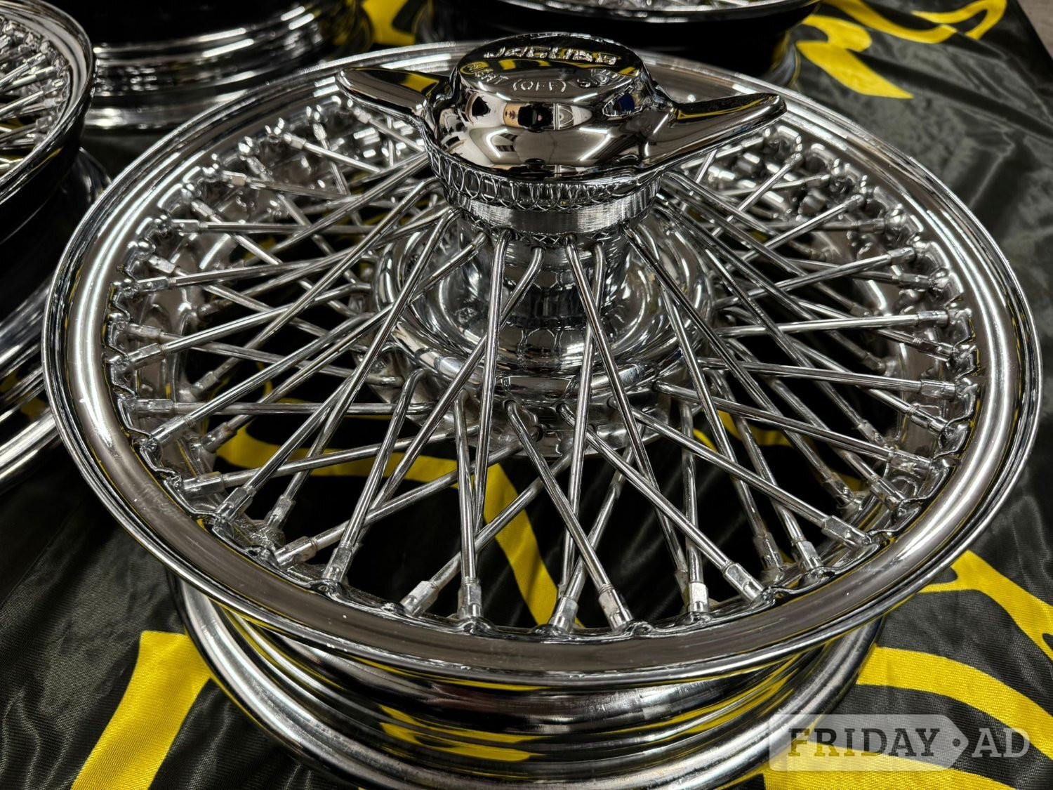  DAIMLER CHROME WIRE WHEELS SHOW STANDARD + BRAND new spinners - Parts & Accessories