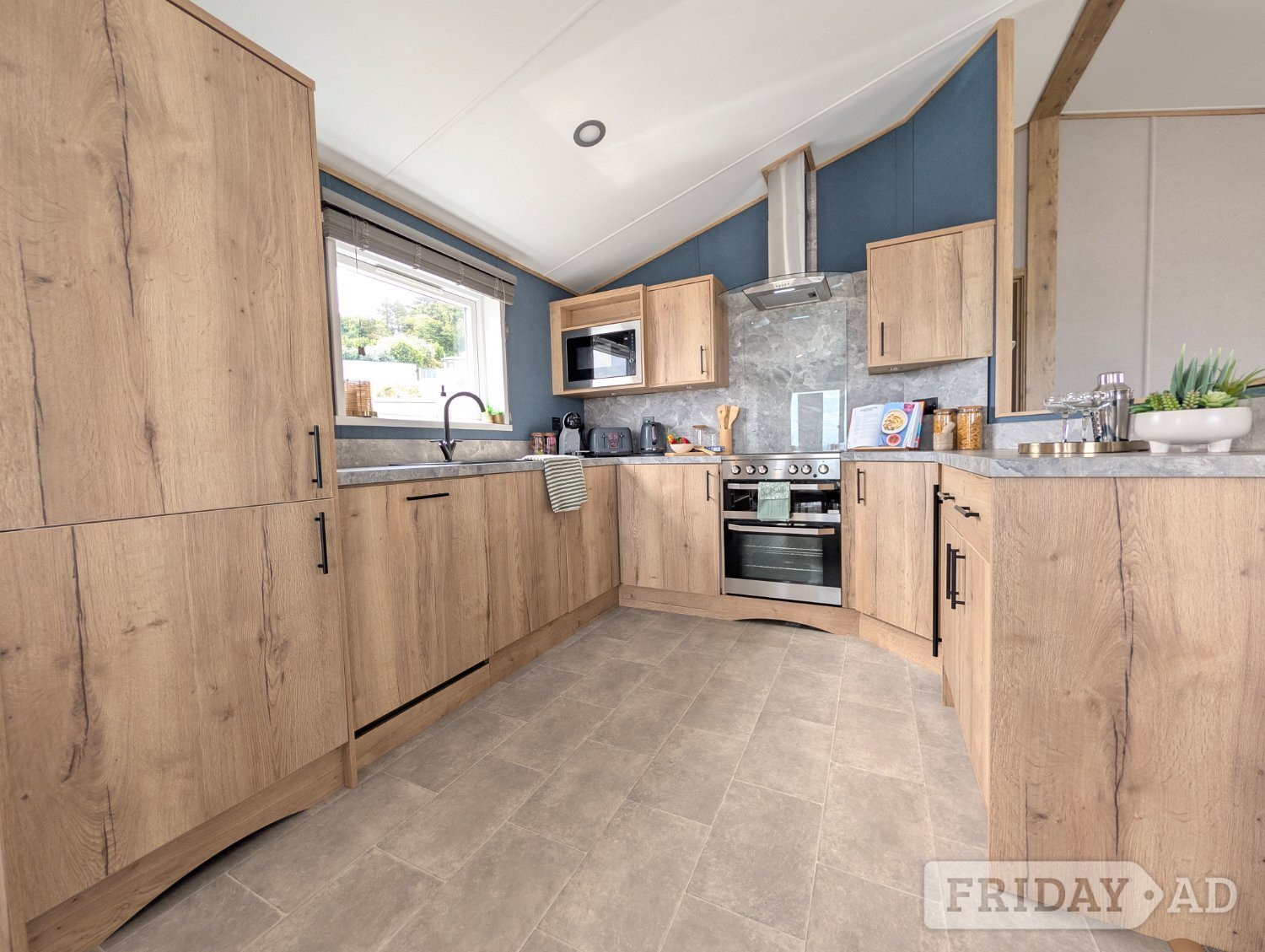 Abi Superior Paignton