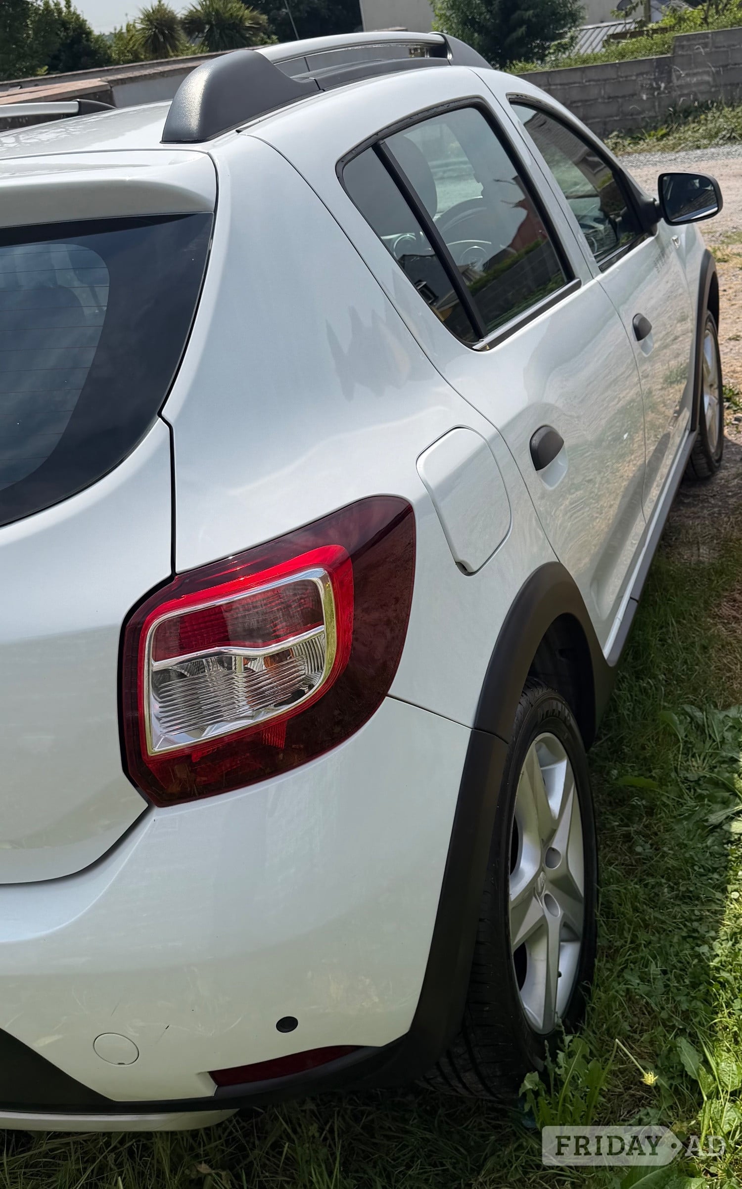 2016 Dacia Sandero stepway laureate - Cars in Pembroke Dock