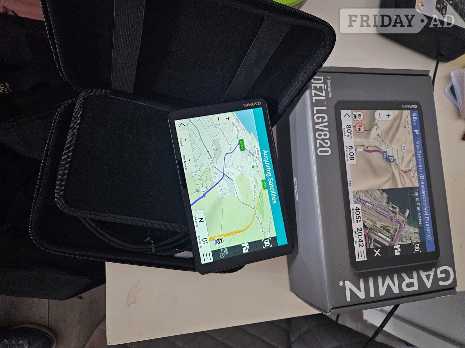 Whitstable Garmin dezl lgv 820 satnav 6 months old