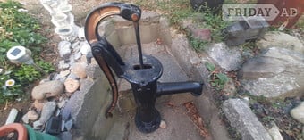Vicrorian Heavy cast iron water pump
