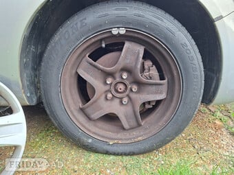 2009 Vauxhall zafira b 1.6 wheels and tyres