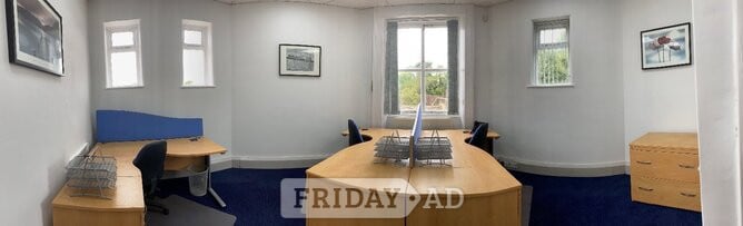 Leigh House, Leeds - Office Suite F16 - 3 Desk Office Available - Commercial Properties in Leeds
