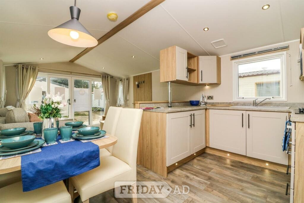 2 bed static caravan  in Saxmundham