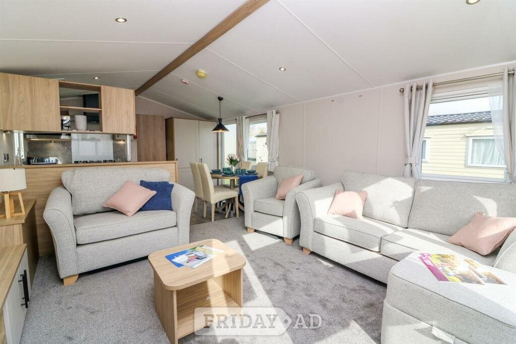Saxmundham 2 bed static caravan 