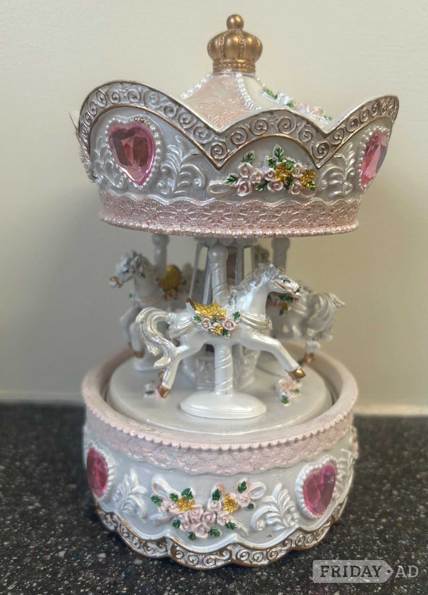 Peterborough Wind up Musical carousel