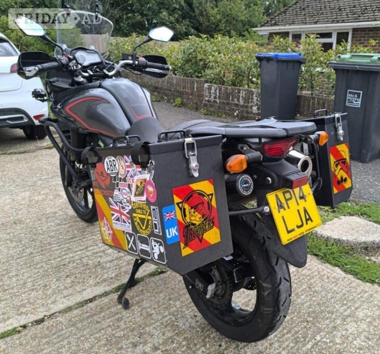 Suzuki V-Strom 650 Euro 3 645cc - Motorbikes, Scooters & Quads
