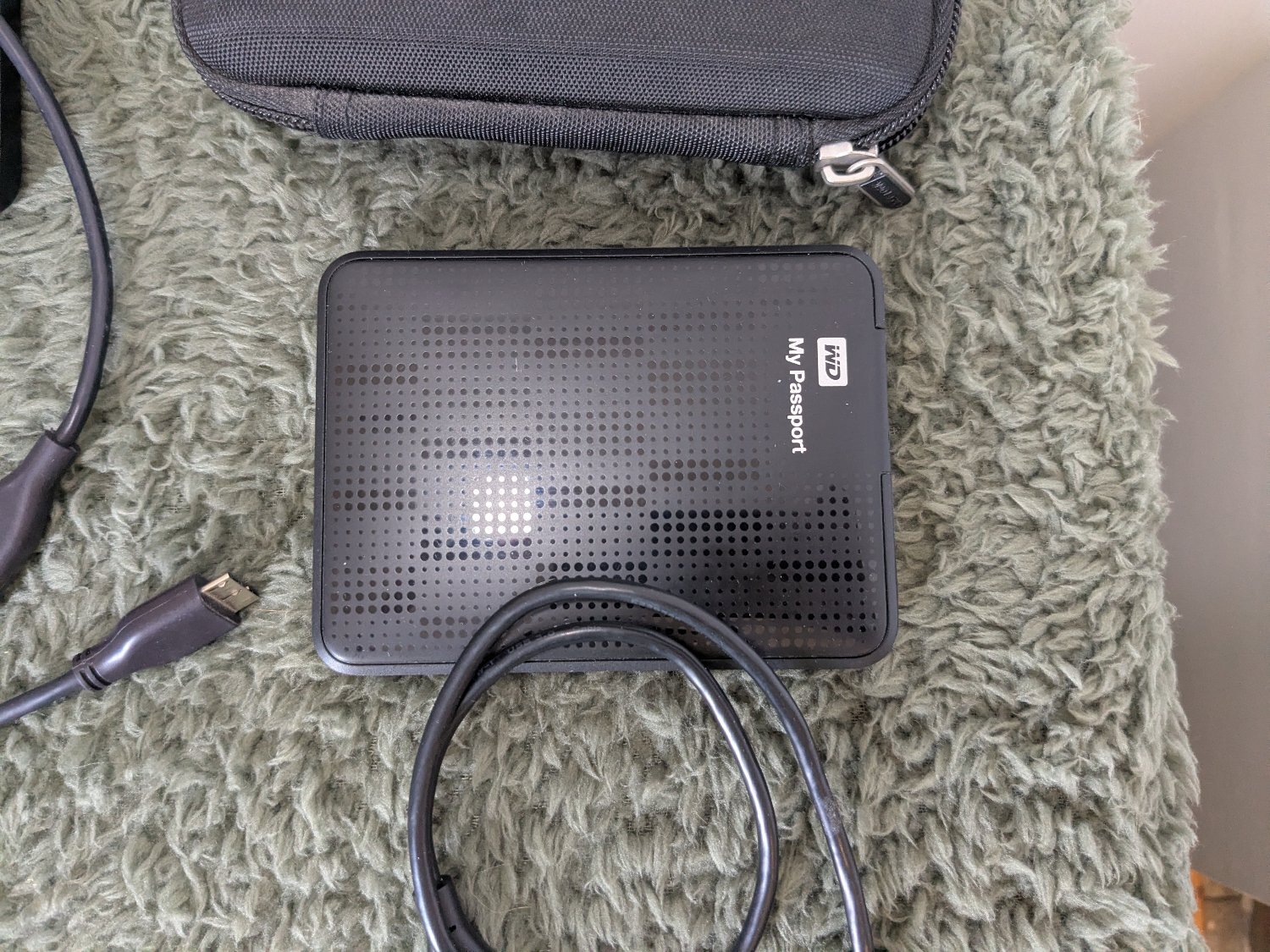 Leeds 2 x Tested 1TB Portable Hard Drives