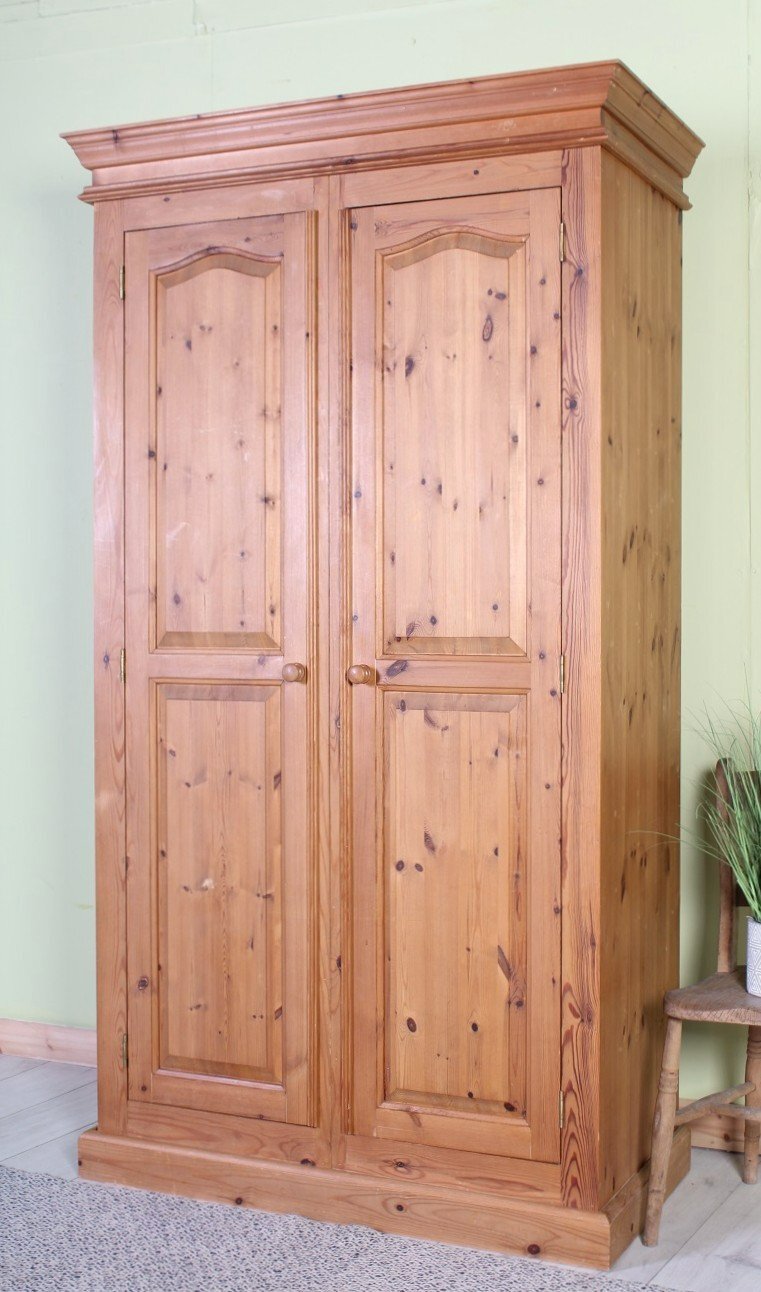 Hailsham Delivery Options - Pine Farmhouse Wardrobe 2 Hanging Rails