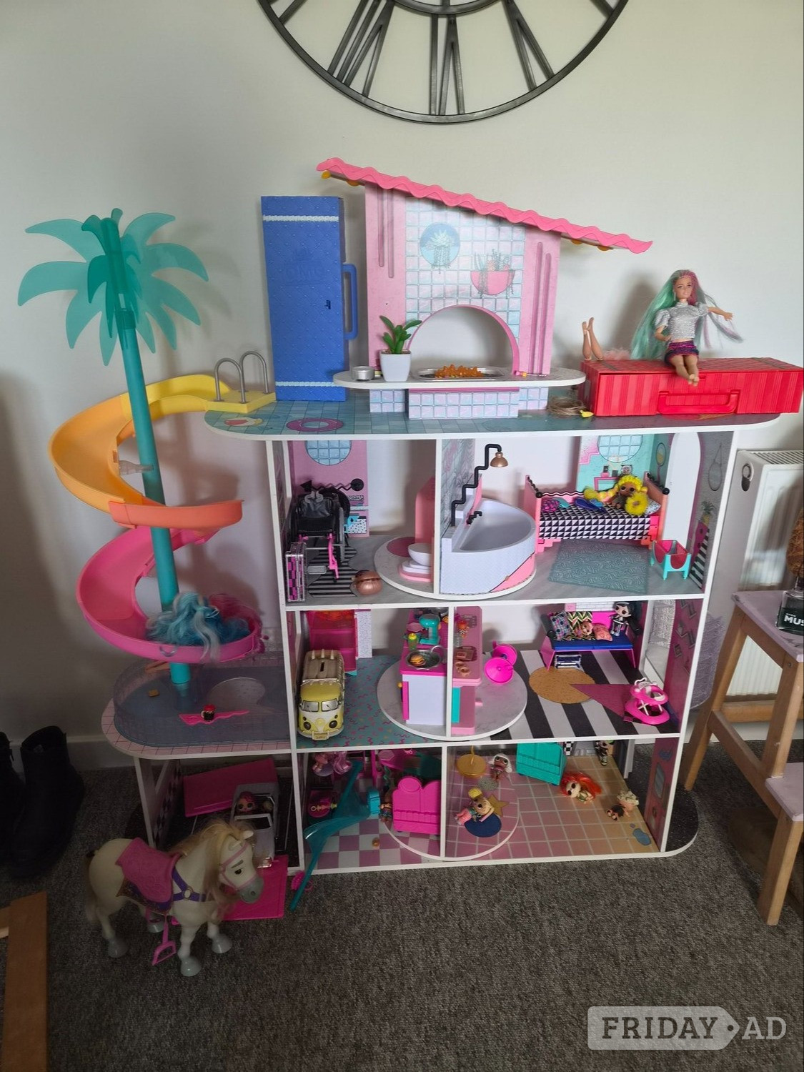 L.O.L dolls house and dolls, inc plane and bus  in Pevensey