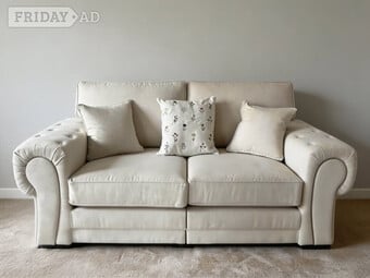 Chesterfield 2x settee & 3x settee Delivery Available  