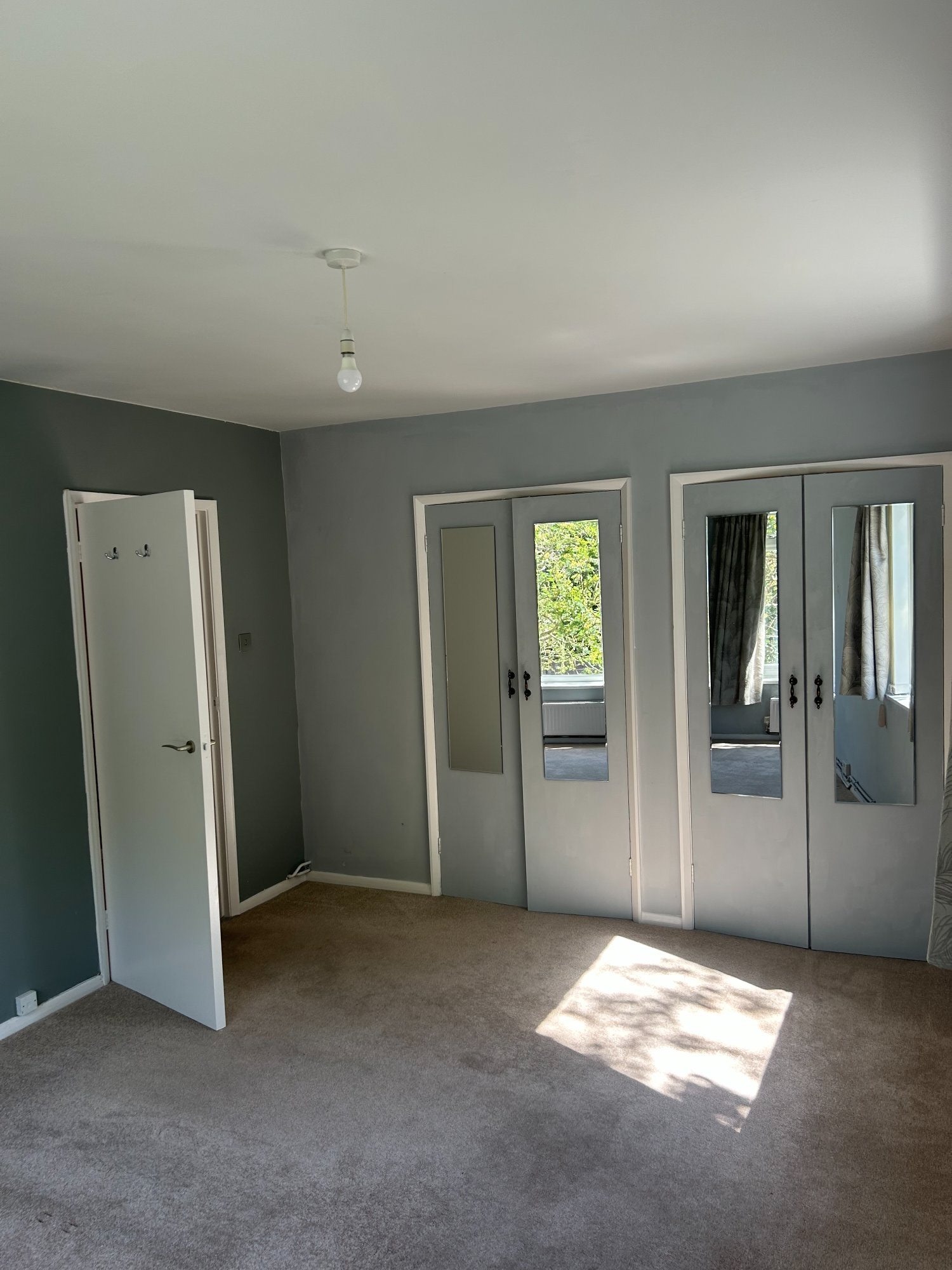 Room in shared flat - Flats & Apartments