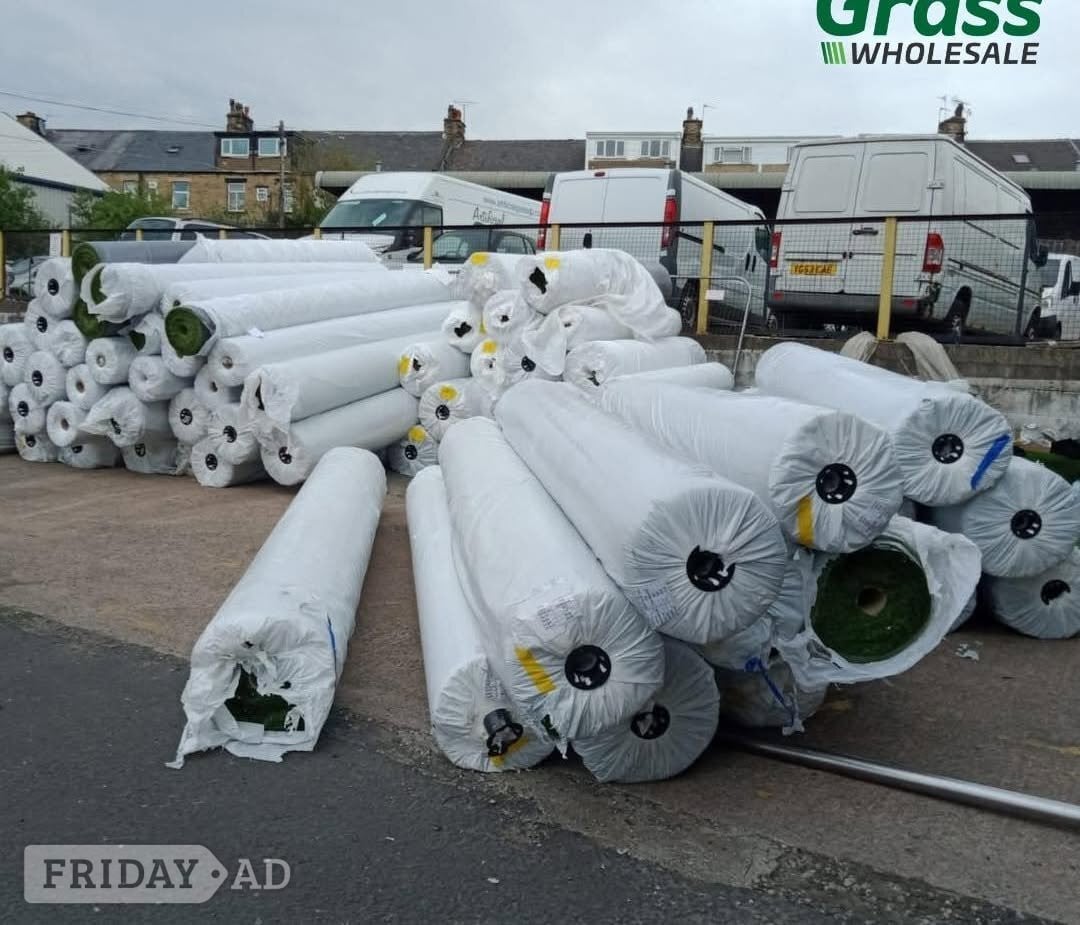 Wholesale Artificial Grass | Huge Stock & Great Prices in Bradford