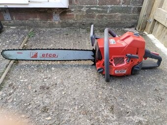 Efco top make large professional 72cc chainsaw great condition, 2