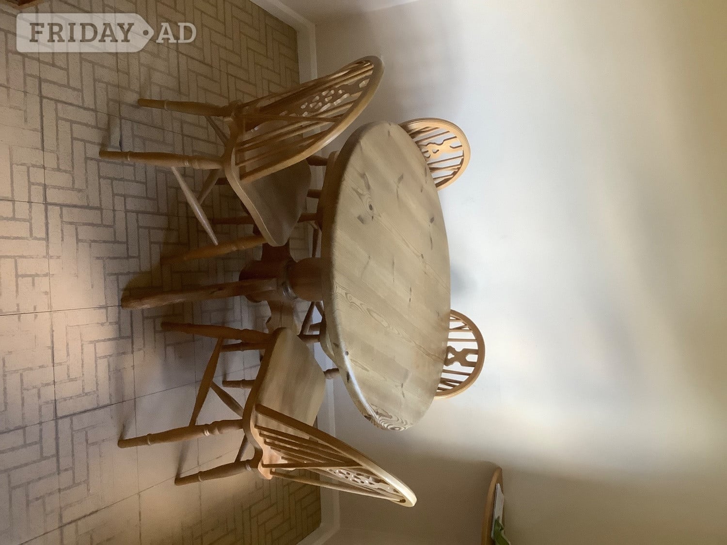 Solid wood round kitchen table and 4 chairs