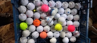 GOLF BALLS 60 MIXED £12