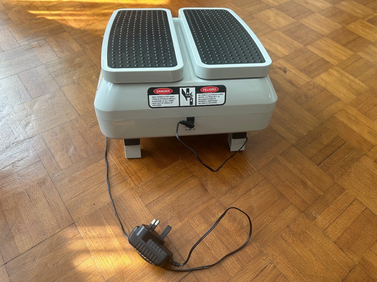 Leg exercise machine - Mobility in Bexhill-On-Sea