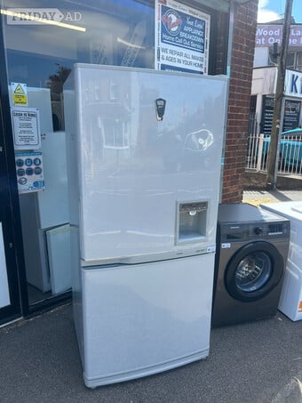 SAMSUNG COOL TECH FRIDGE FREEZER