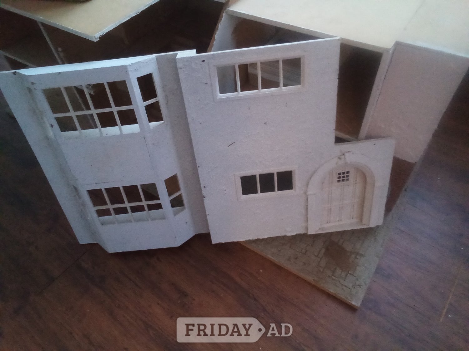 Free unfinished Emporium Dolls house - Hobbies & Leisure