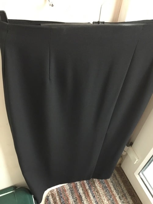 Llantwit Major New Black fully lined pencil skirt 32” waist