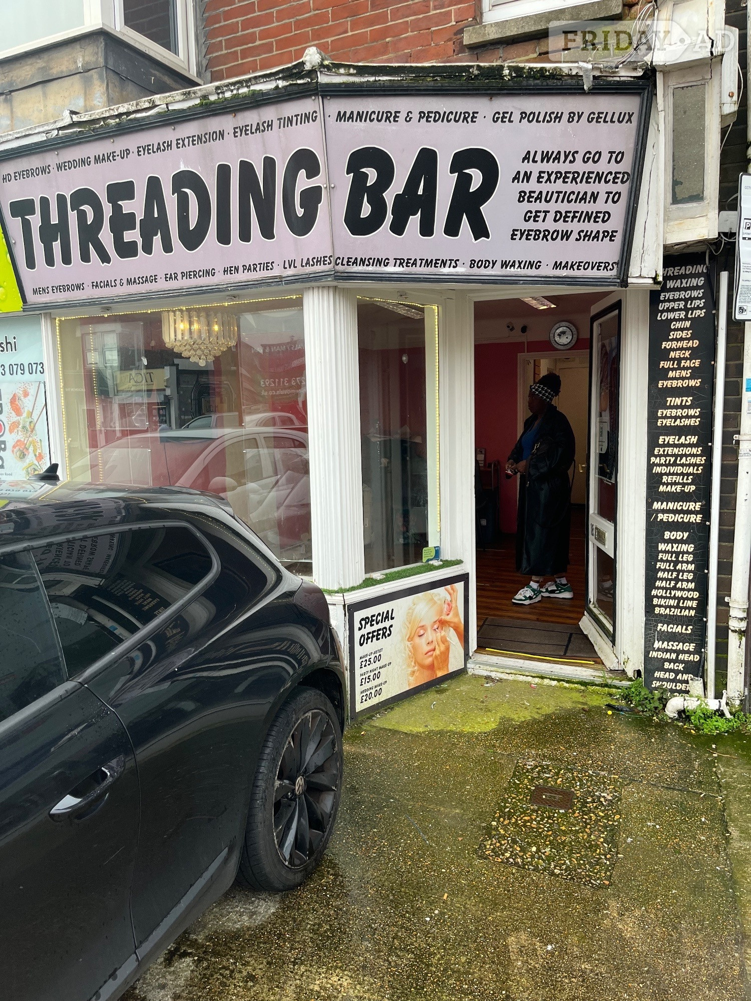 Shop to let Station Road Portslade  in Hove