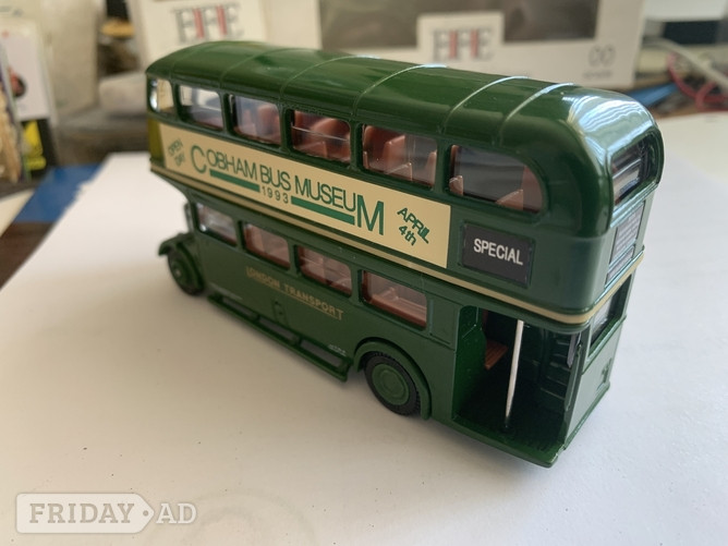 Reigate London Transport Bus (Cobham Bus Museum)